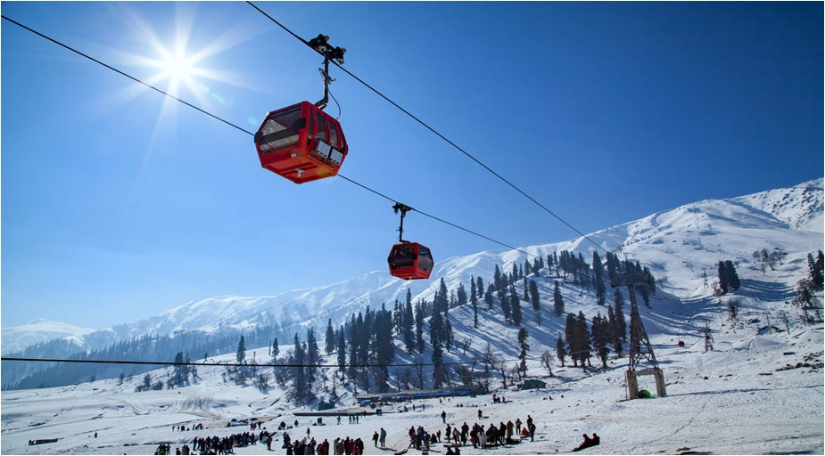 Gondola Ride is one of the best places to visit in kashmir