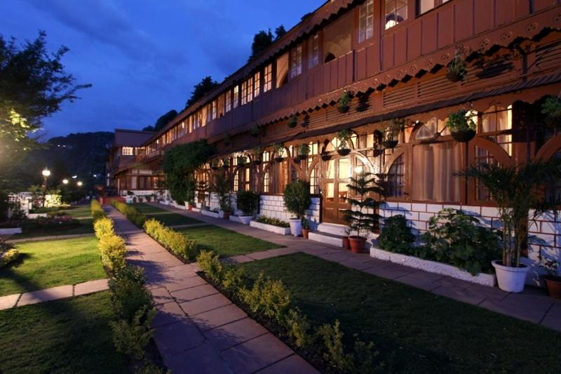 Grand View Hotel in Dalhousie with panoramic mountain views — best places to visit in summer in India for a peaceful stay.