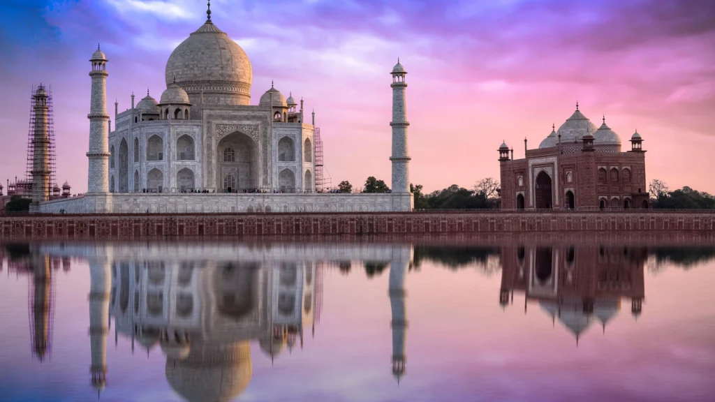 Taj-Mahal is One-of the best summer tourist places in india