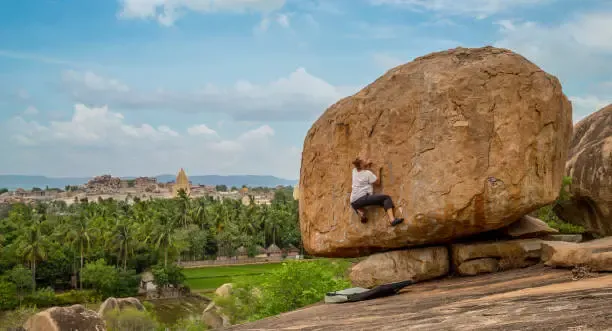 Rock Climbing in Hampi Rock Climbing in Hampi - image