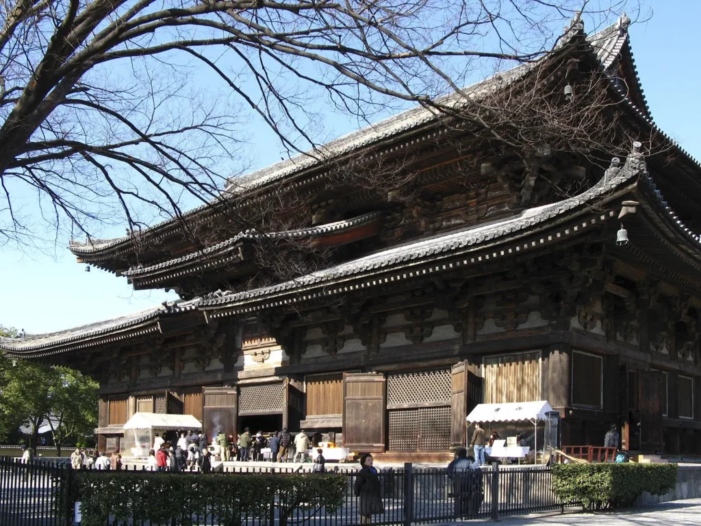 To-ji Temple – Towering Spiritual Symbol To-ji Temple – Towering Spiritual Symbol
