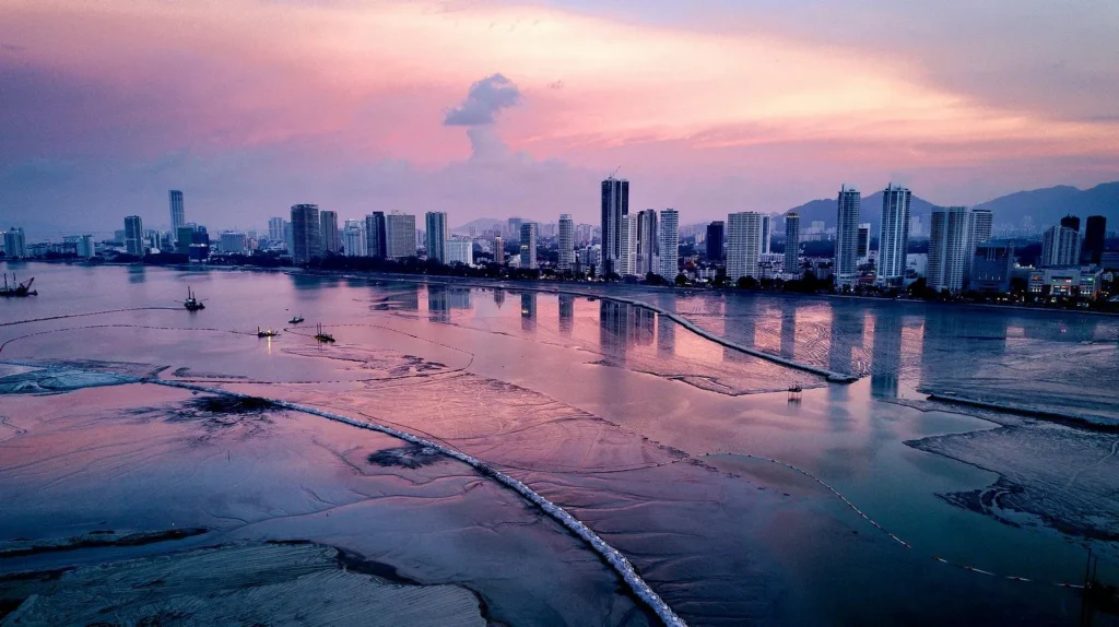 Top Things to Do in Malaysia image