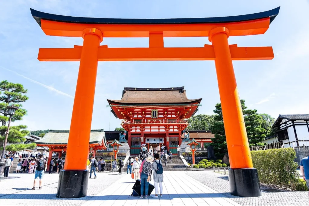 Fushimi Inari Taisha – The Path of 10,000 Torii Gates Fushimi Inari Taisha – The Path of 10,000 Torii Gates