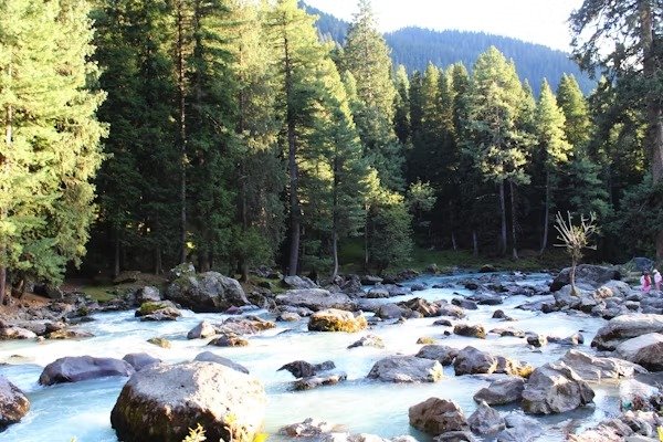 Pahalgam: The Tranquil Valley of Kashmir Pahalgam: The Tranquil Valley of Kashmir - image