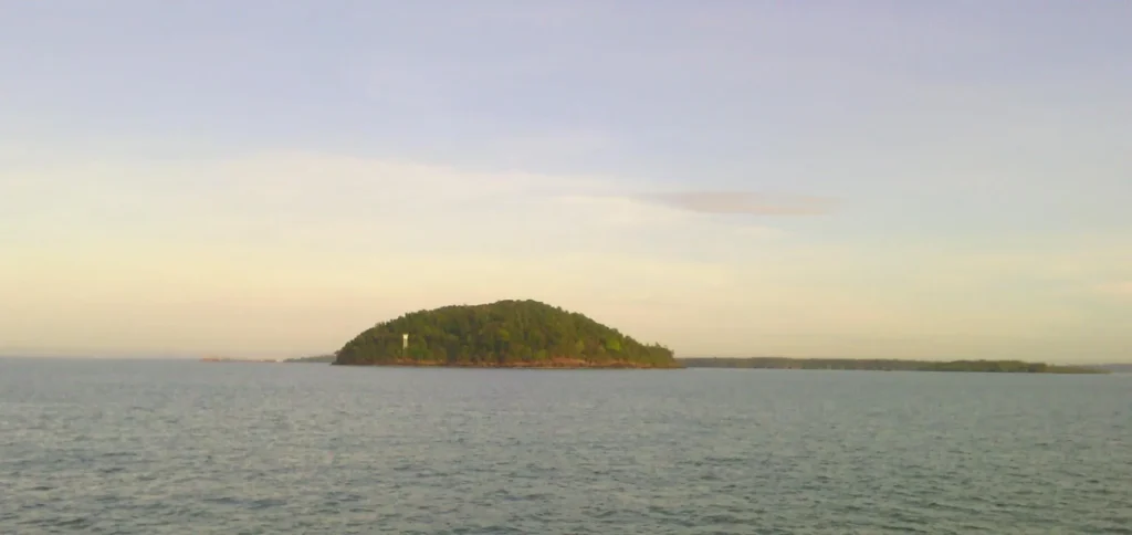 Pulau Aur (Aur Island) Pulau Aur (Aur Island) - image