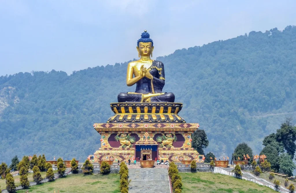 Backpacking Routes in India: Exploring Hidden Trails and Uncharted Paths Sikkim