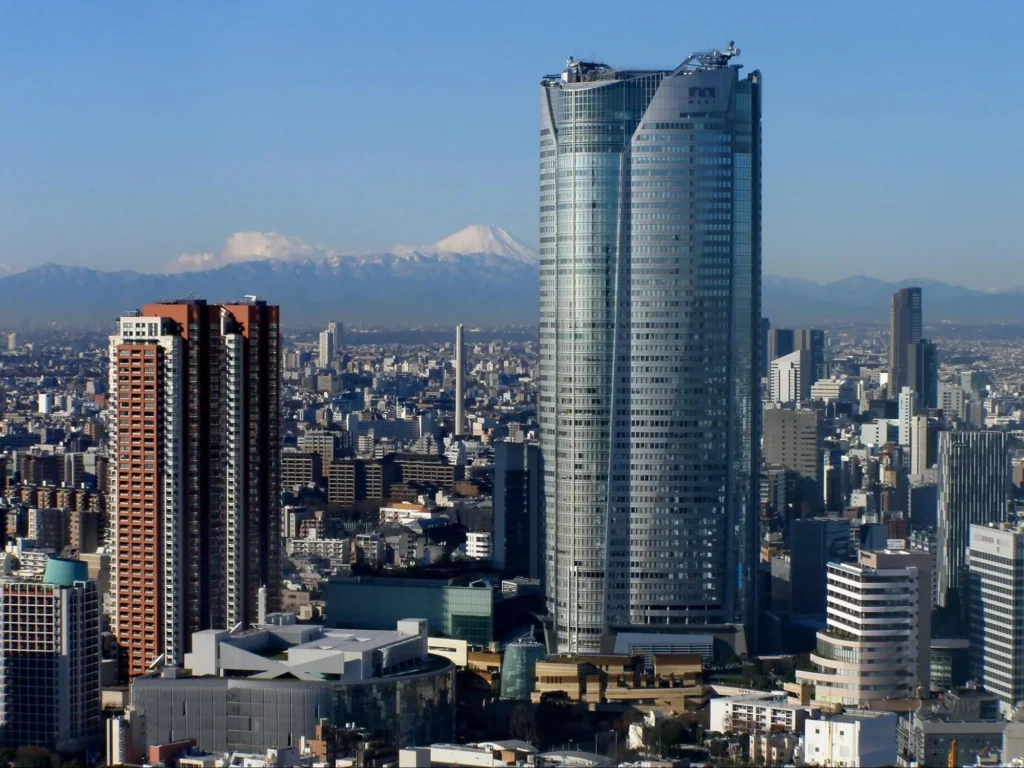 Roppongi Hills: Tokyo’s Upscale Urban Experience Roppongi Hills: Tokyo’s Upscale Urban Experience - image