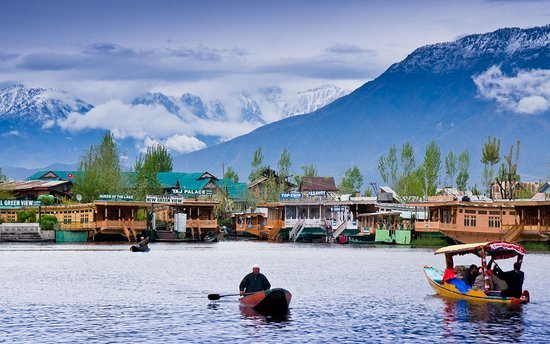 10 Best Spots to See in Kashmir