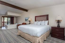 Bend Oregon Hotels with Jacuzzi In Room