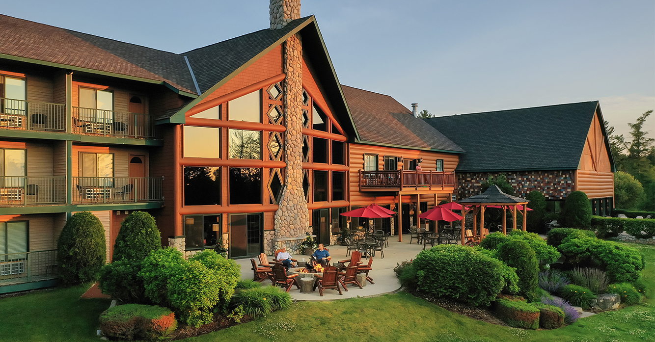 Crooked River Lodge Is one of the Cheap Weekend Getaways in Michigan for Couples with Hot Tub