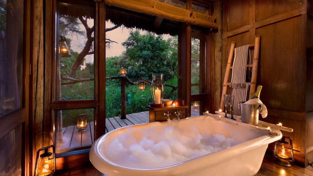 Soaking Tub Hotel: A Different Kind of indulgence