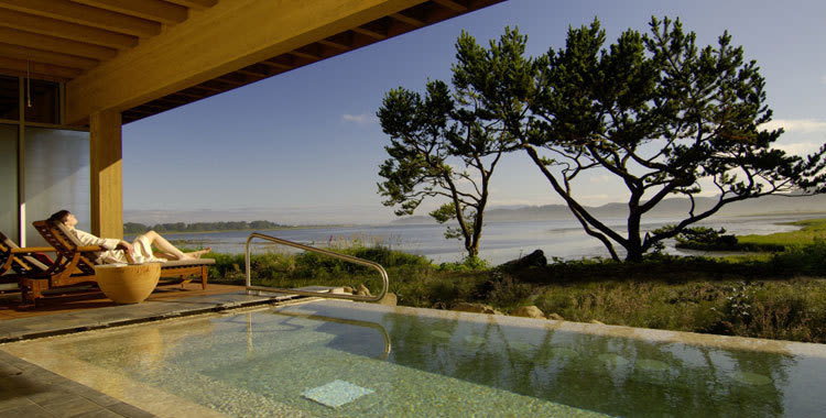 Top Romantic Getaways in Bend Oregon for Couples