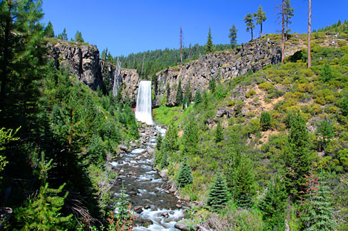 Tumalo Falls Romantic Getaways in Bend Oregon for Couples